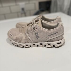 On Running Shoes Cloud